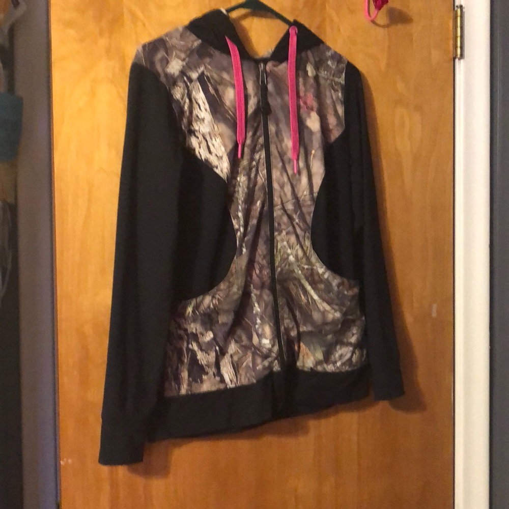 Bushmaster woman’s hooded jacket